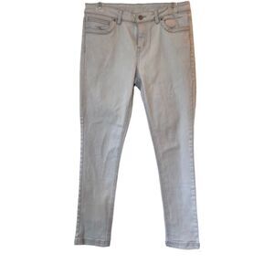 🌻3 for $25 SALE- Wrap London Grey Skinny Jeans